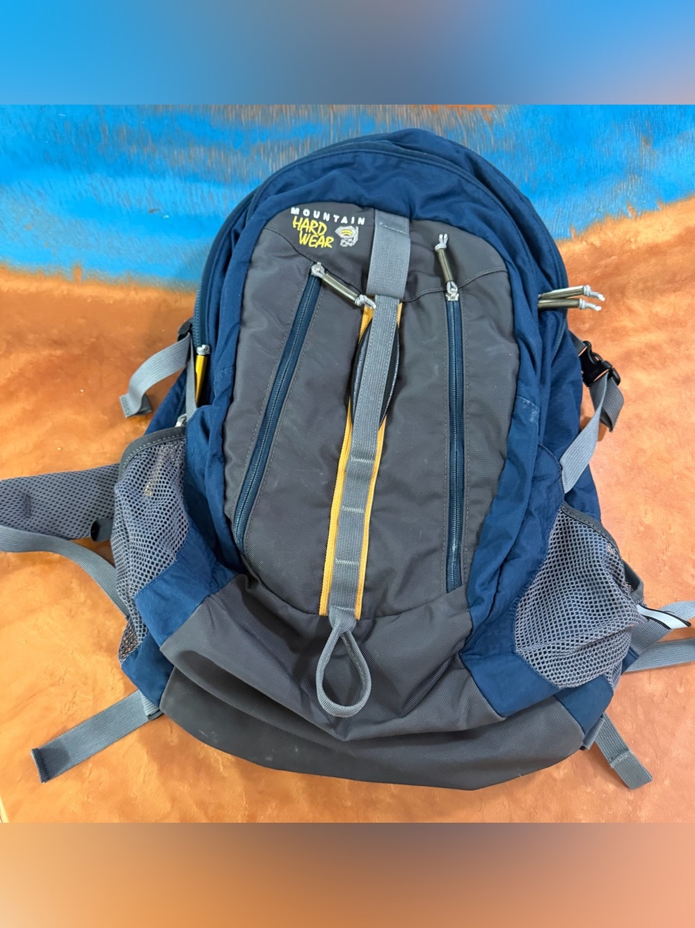 Mountain Hardwear Navy Gray and Yellow Outdoor Backpack padded with rain cover